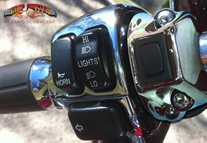Momentary On/Off/On Grip Switch for Harley-Davidsonâ„¢