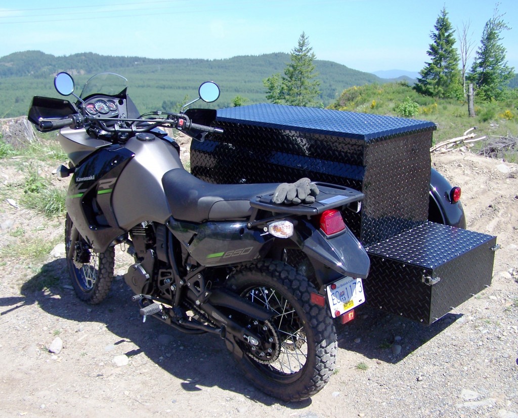 DMC Cargo Sidecar
